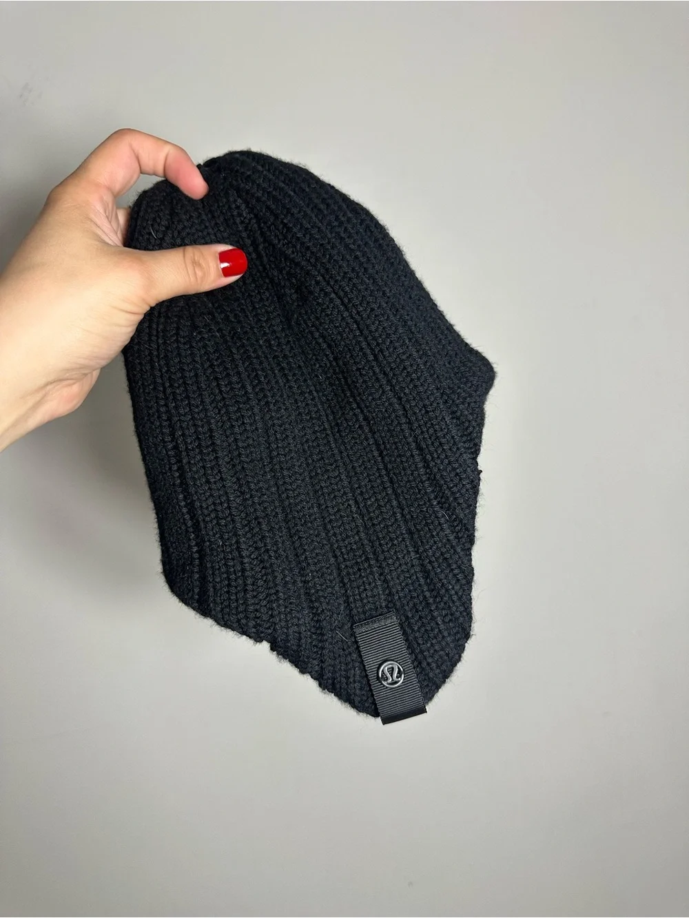 Lululemon Black Merino Wool Knit Lined Winter Hat